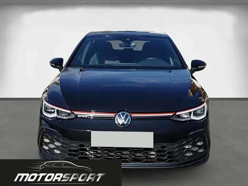 Usata VW Golf VIII GTI 245 CV (180 kW) 2022 Deep black perla Berlina