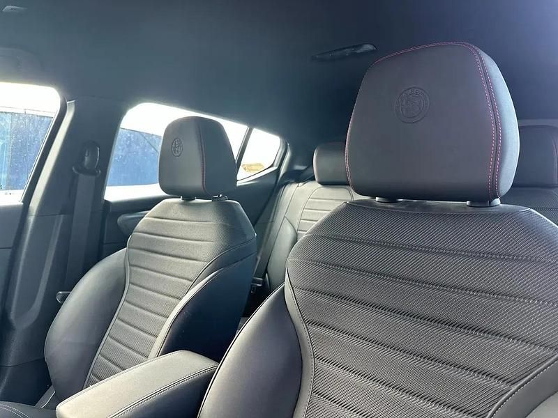 Usata Alfa Romeo Tonale Sprint 131 CV (96 kW) 2024 Blu SUV