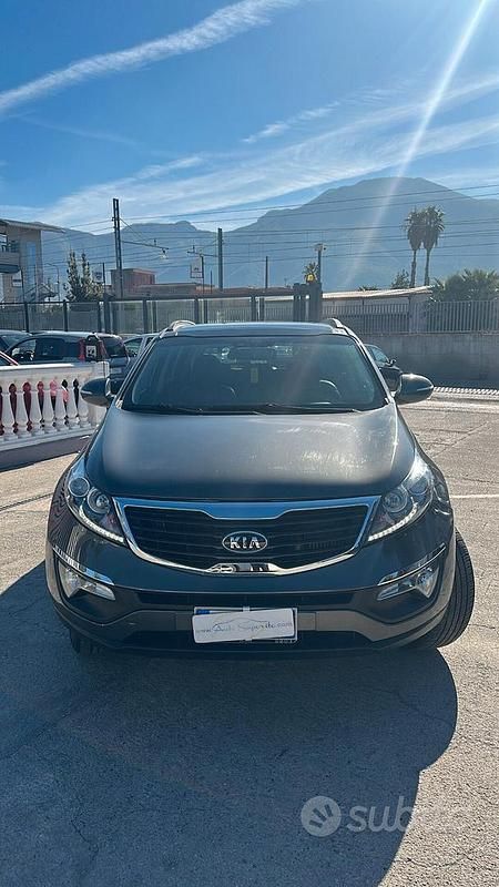 Usata Kia Sportage 115 CV (84 kW) 2011 Grigio SUV