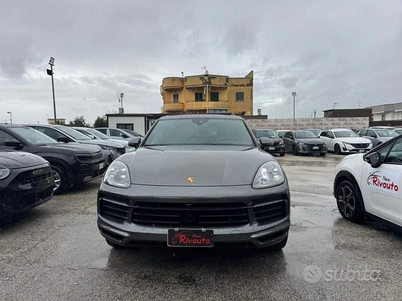 Usata Porsche Cayenne 340 CV (250 kW) 2019 Grigio SUV