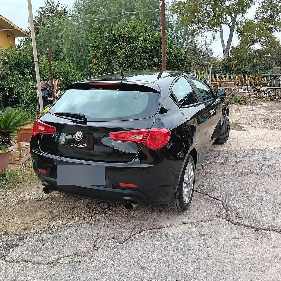 Usata Alfa Romeo Giulietta 120 CV (88 kW) 2012 Utilitaria