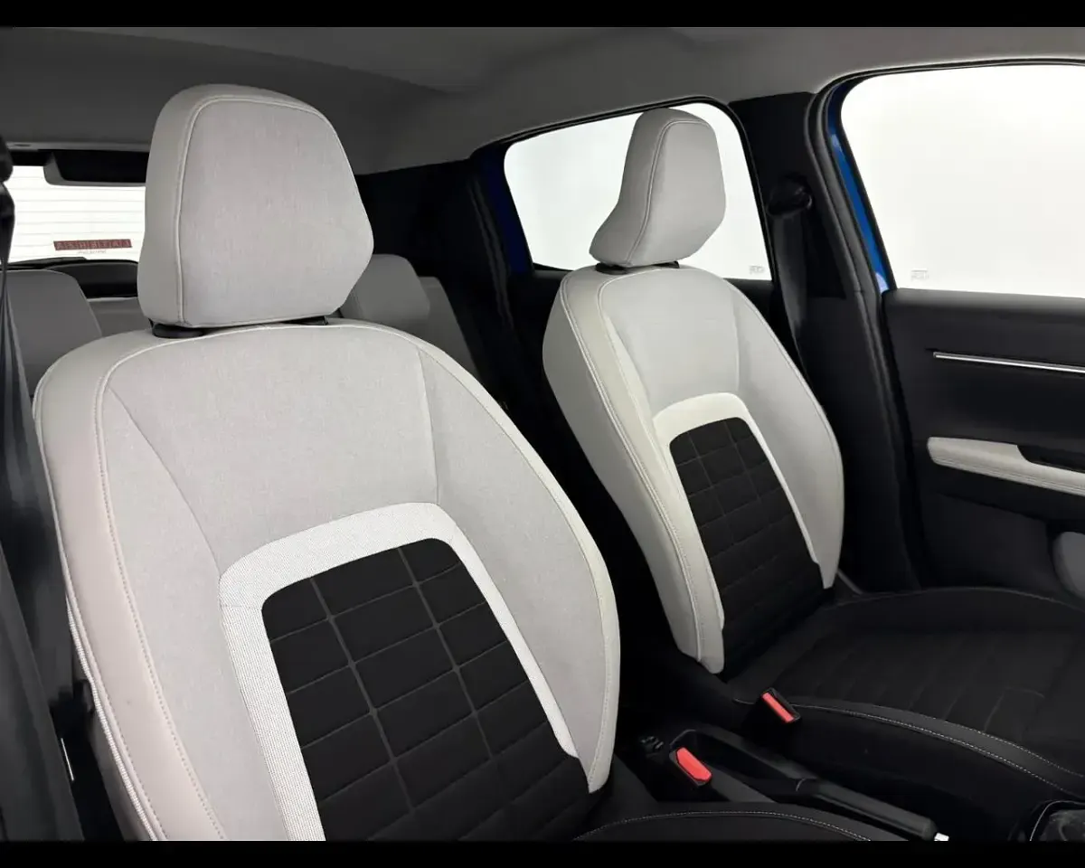 Usata Citroën C3 PureTech 101 CV (74 kW) 2025 Blu SUV