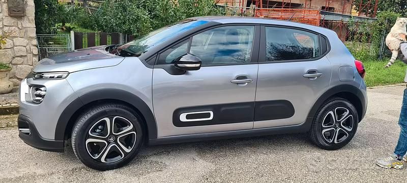 Occasion Citroën C3 83 ch (61 kW) 2023 Gris Citadine