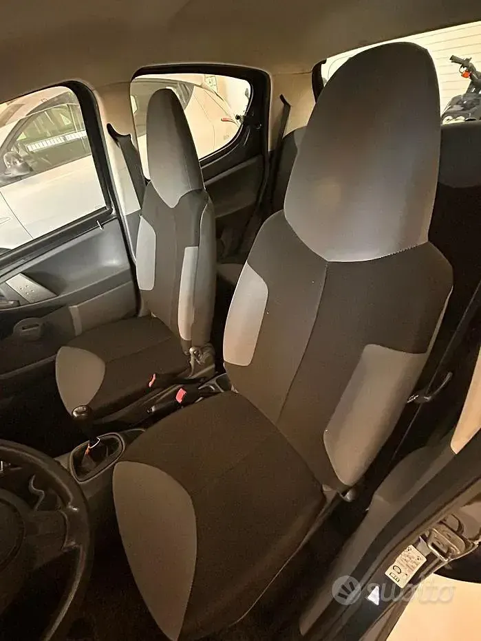 Usata Citroën C1 68 CV (50 kW) 2009 Grigio Utilitaria