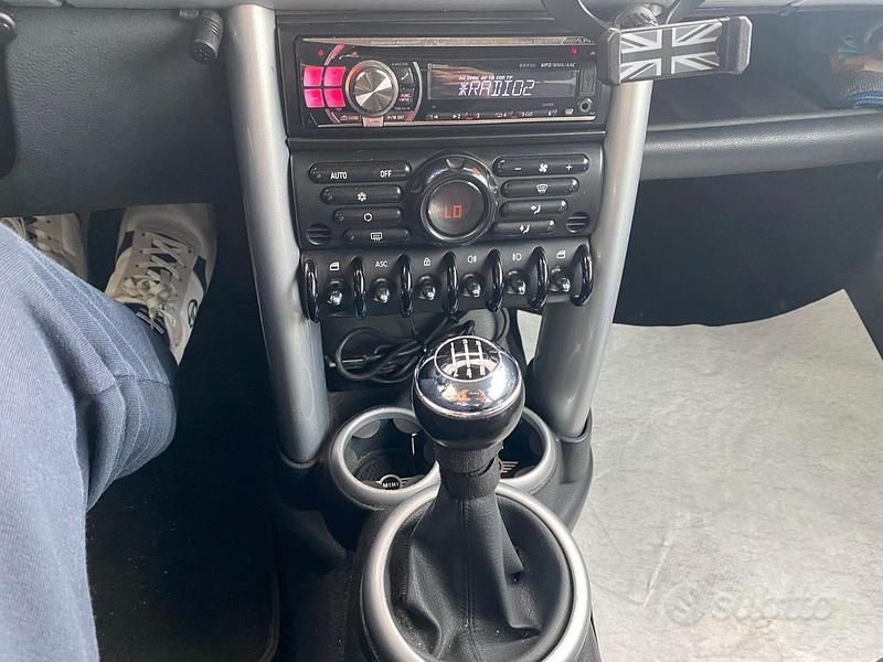 Usata Mini Cooper 2003 Verde Utilitaria