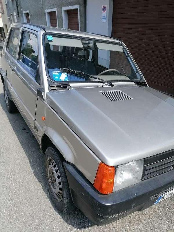 Usata Fiat Panda Young 39 CV (28 kW) 2000 Argento Berlina