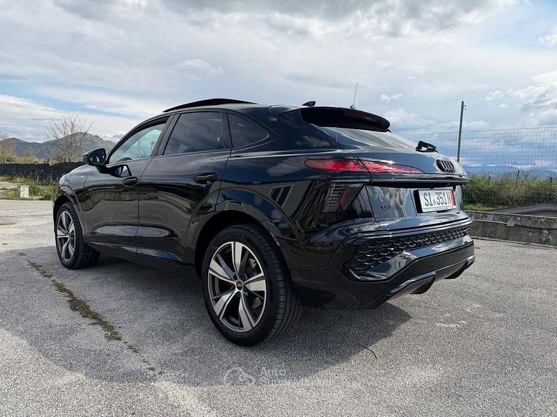 Nuova Audi Q3 S-Line 151 CV (111 kW) 2026 Nero SUV