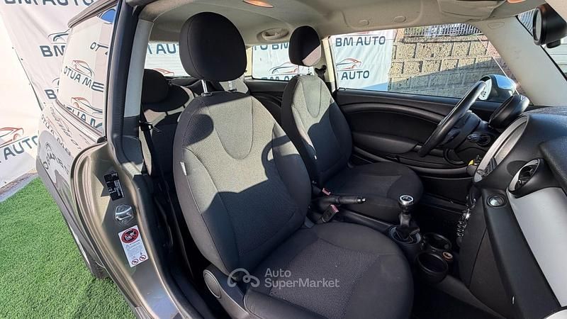 Usata Mini One Clubman 75 CV (55 kW) 2012 Argento Station wagon