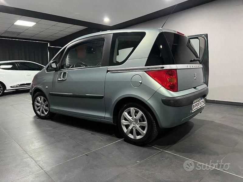 Usata Peugeot 1007 68 CV (50 kW) 2008 Verde Monovolume