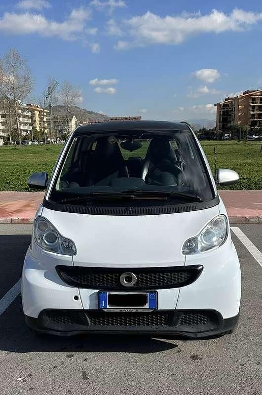 Bianco Usata 2013 Smart ForTwo Coupé Coupé | 5500 € (Ottimo prezzo) - Immagine 1/4