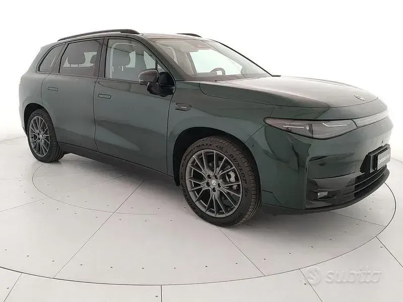 Nuova Leapmotor C10 2026 Verde SUV