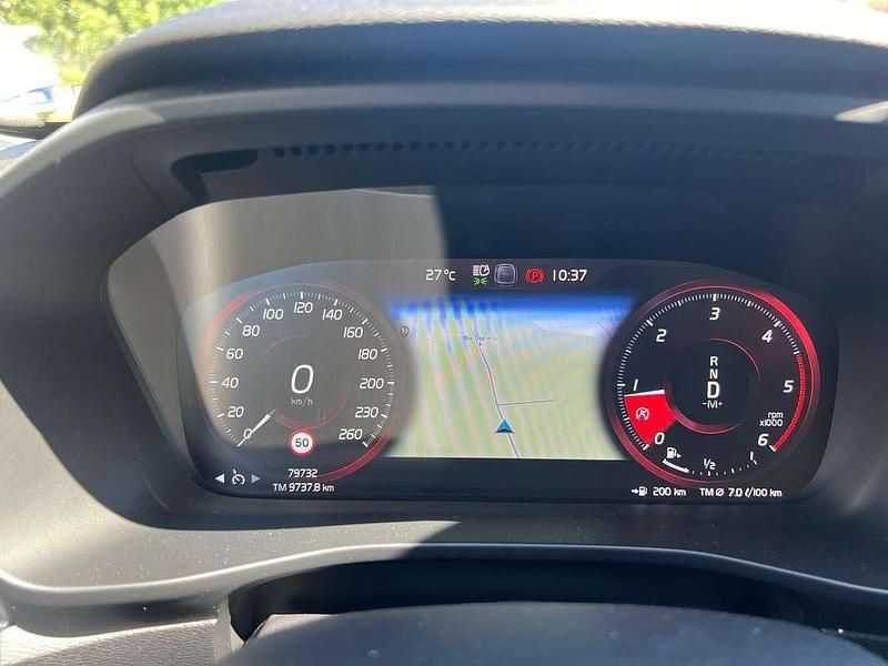 Usata Volvo XC40 Business Edition 150 CV (110 kW) 2021 Grigio SUV