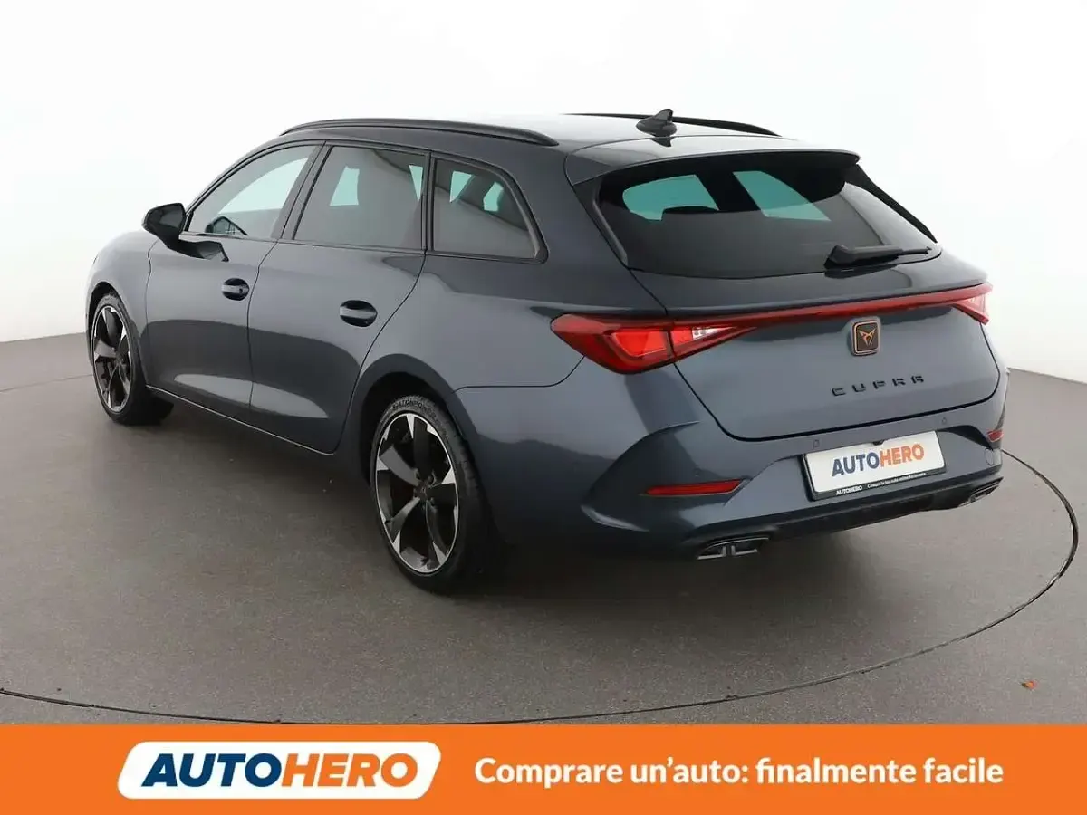 Usata Seat Leon 150 CV (110 kW) 2023 Grigio Station wagon
