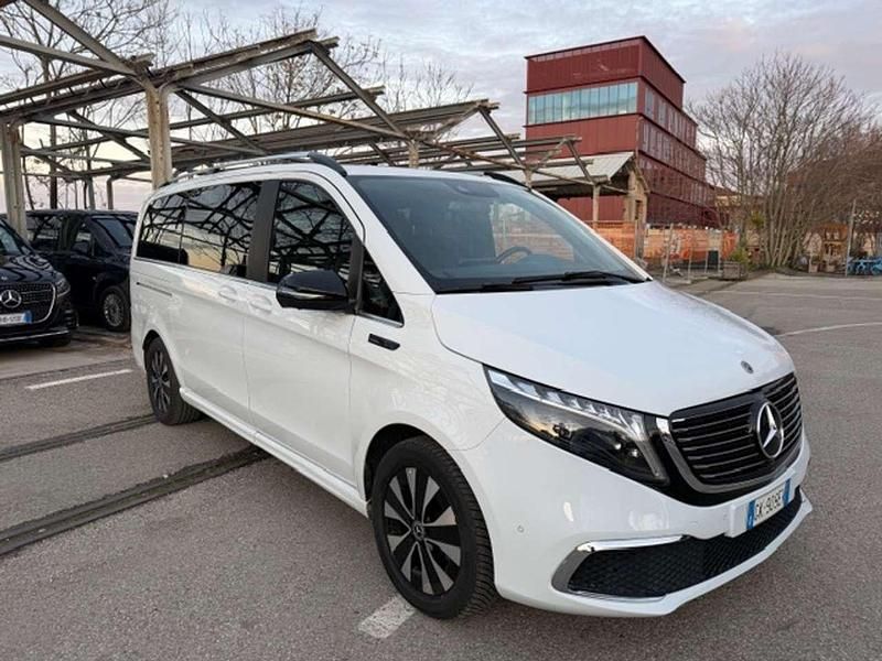 Usata Mercedes EQV300 69 kW (95 CV) 2022 Bianco Monovolume