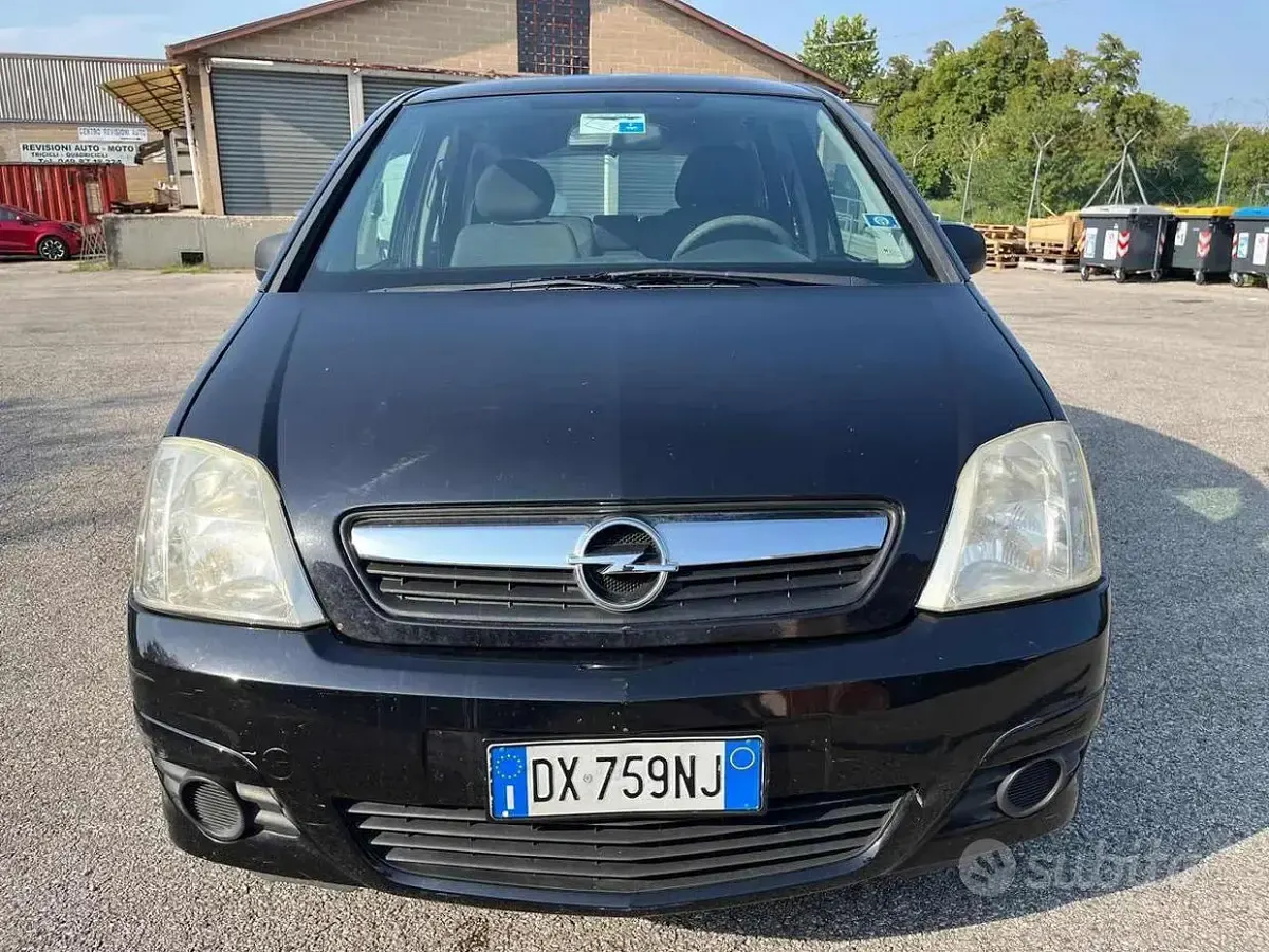 Usata Opel Meriva Club 90 CV (66 kW) 2009 Nero Monovolume
