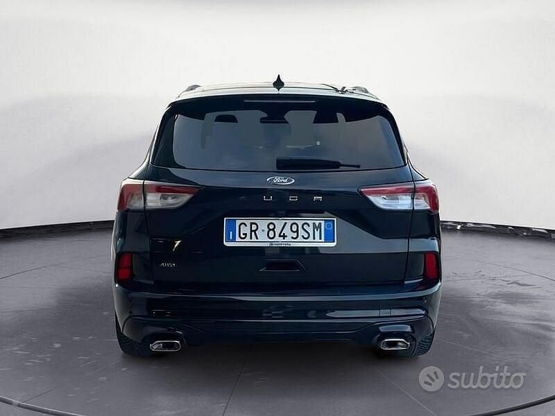 Usata Ford Kuga ST-Line X 120 CV (88 kW) 2023 Nero SUV