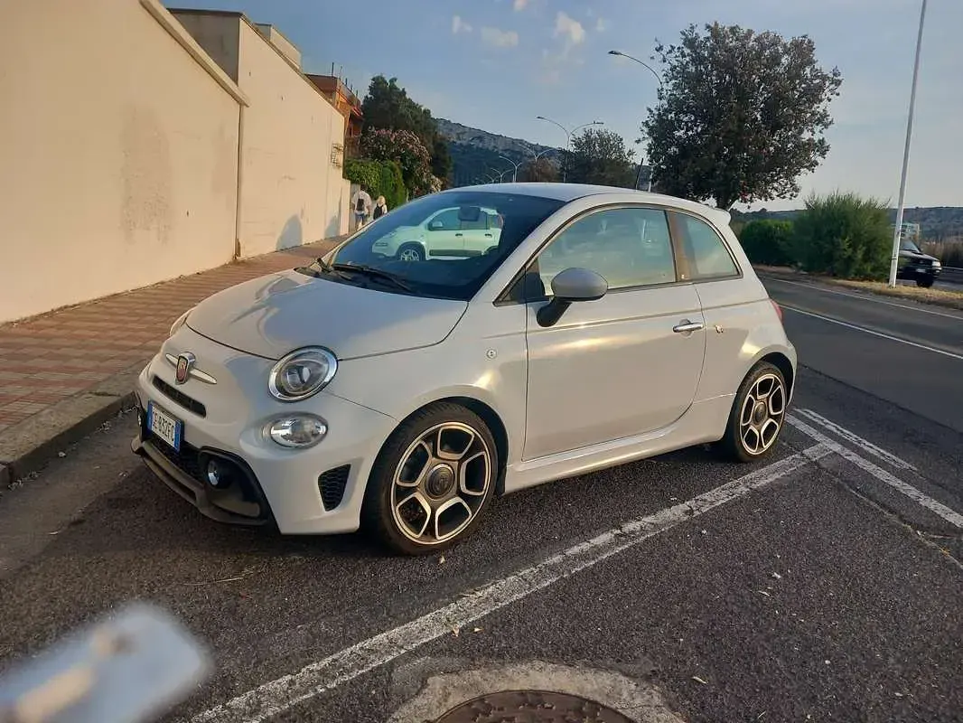 Usata Abarth 595 144 CV (105 kW) 2022 Utilitaria