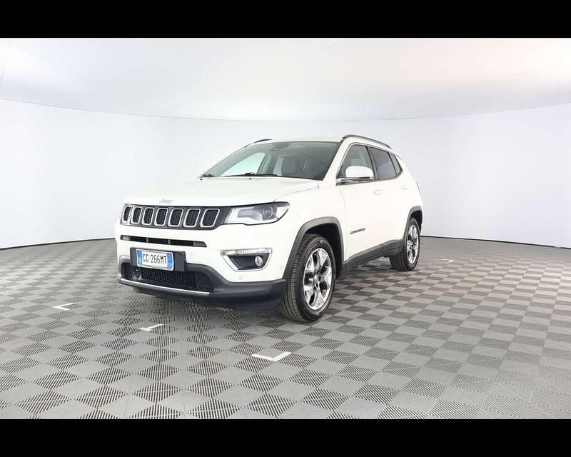 Usata Jeep Compass Limited 140 CV (102 kW) 2019 Bianco / pastello SUV