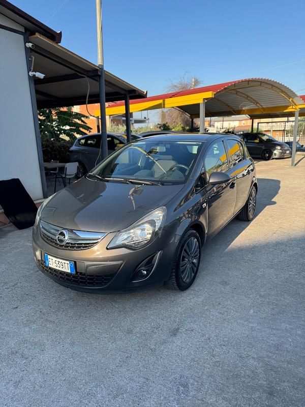 Usata Opel Corsa Sport 95 CV (69 kW) 2014 Grigio Utilitaria