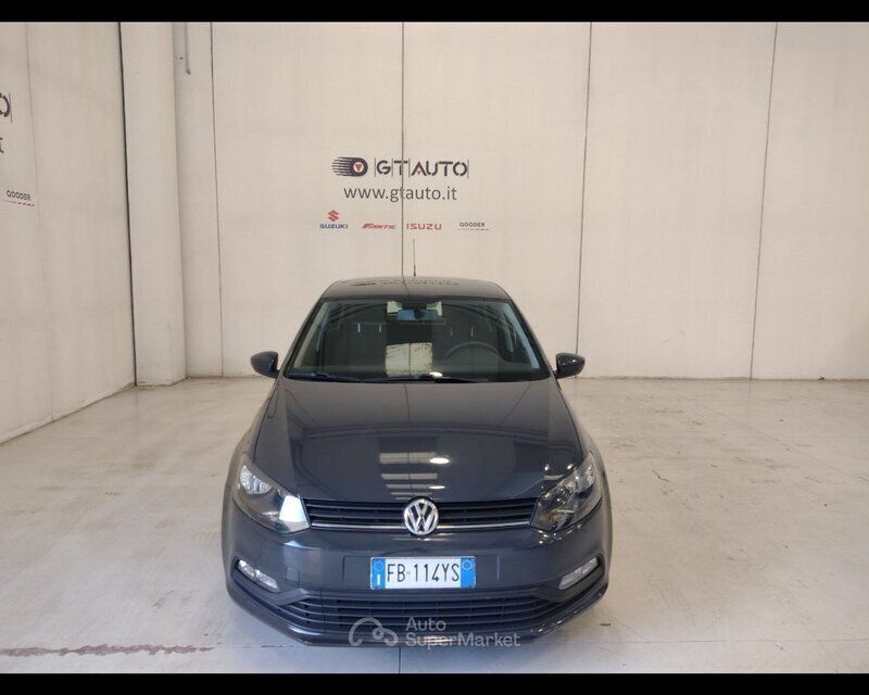 Usata VW Polo Trendline 75 CV (55 kW) 2015 Gray
