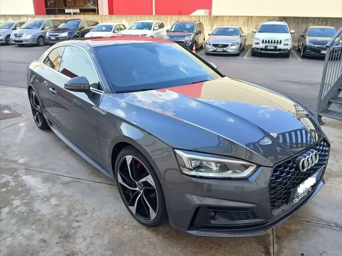 Usata Audi A5 S-line plus 190 CV (139 kW) 2018 Grigio daytona Coupé