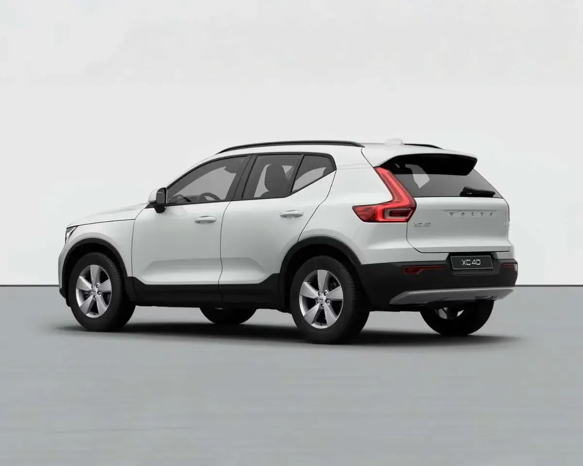 Nuova Volvo XC40 163 CV (119 kW) 2026 Bianco ghiaccio SUV