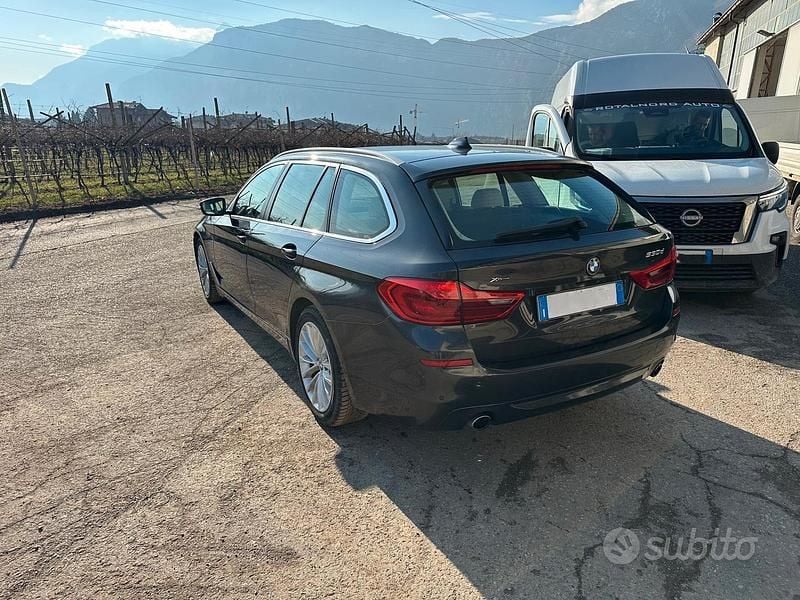 Usata BMW 530 249 CV (183 kW) 2019 Blu Station wagon