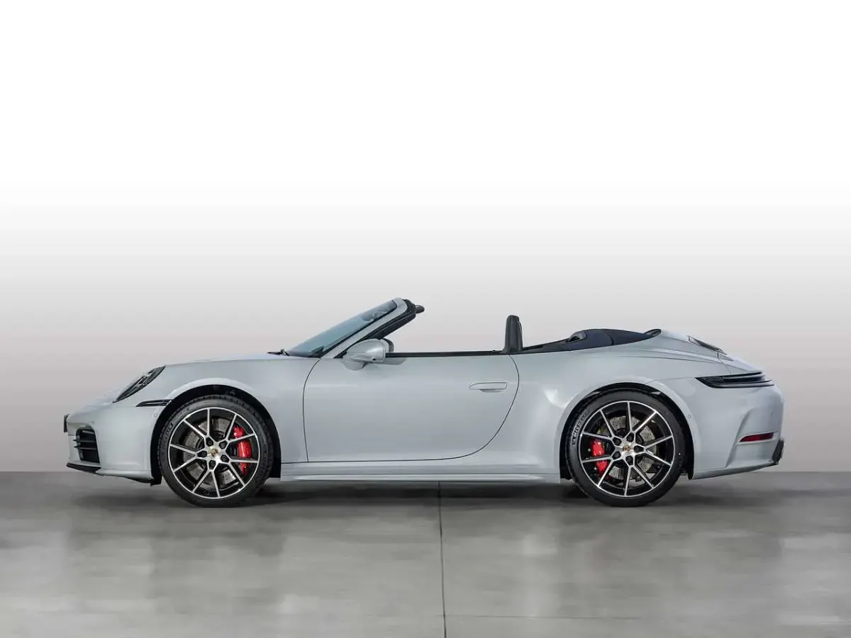 Usata Porsche 911 450 CV (330 kW) 2025 Grigio Cabrio