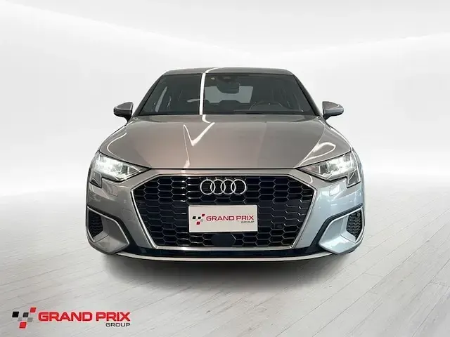 Usata Audi A3 Advanced Plus 150 CV (110 kW) 2020 Argento Berlina