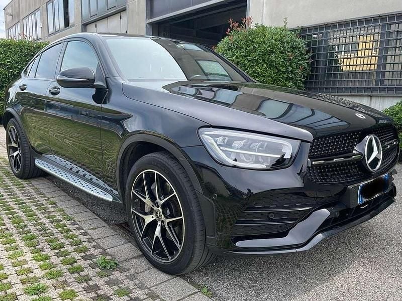 Nero Usata 2022 Mercedes GLC220 Premium Coupé | 39.000 € (Super prezzo) - Immagine 1/4