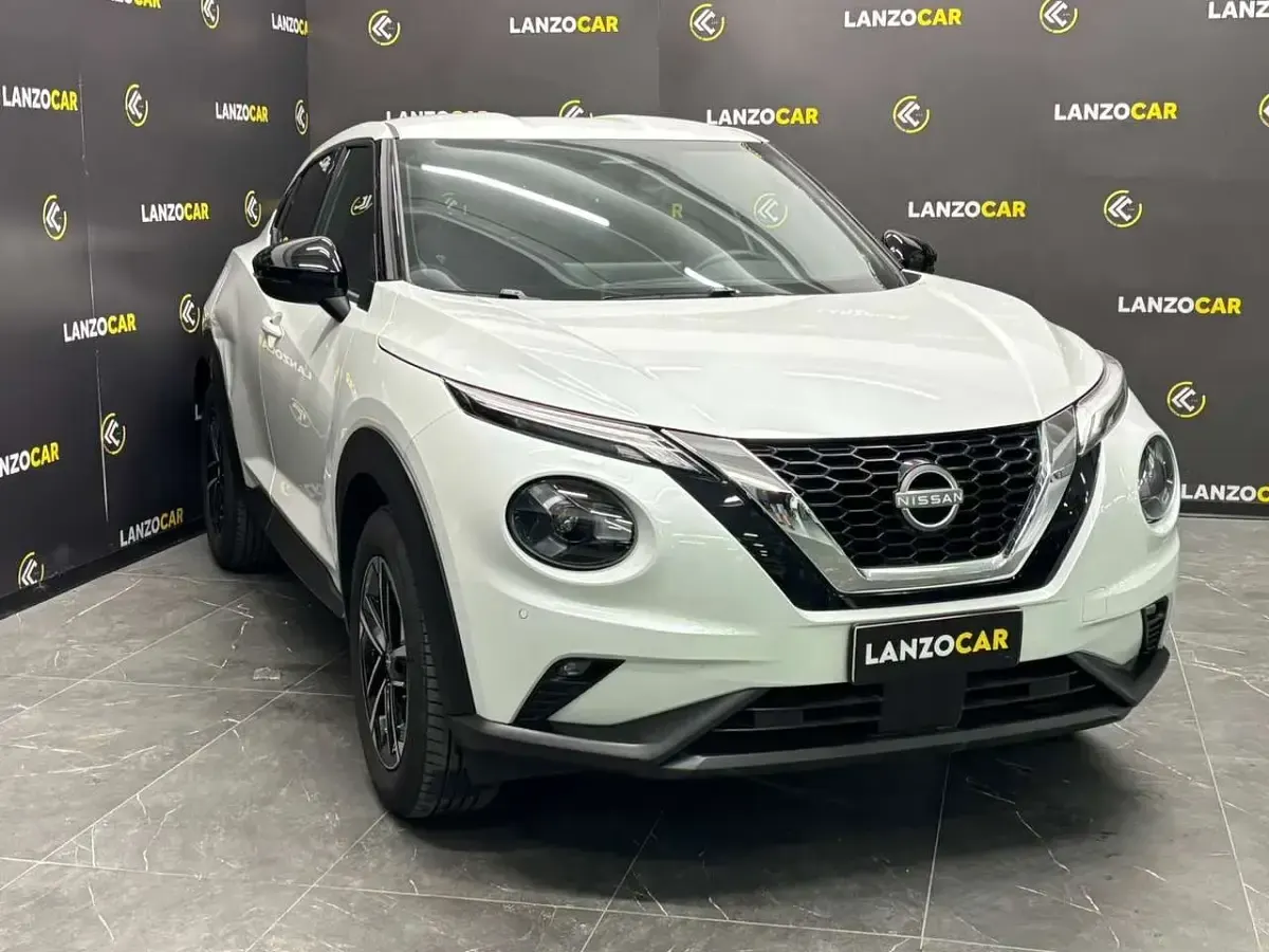 Usata Nissan Juke N-Connecta 114 CV (83 kW) 2024 Bianco SUV