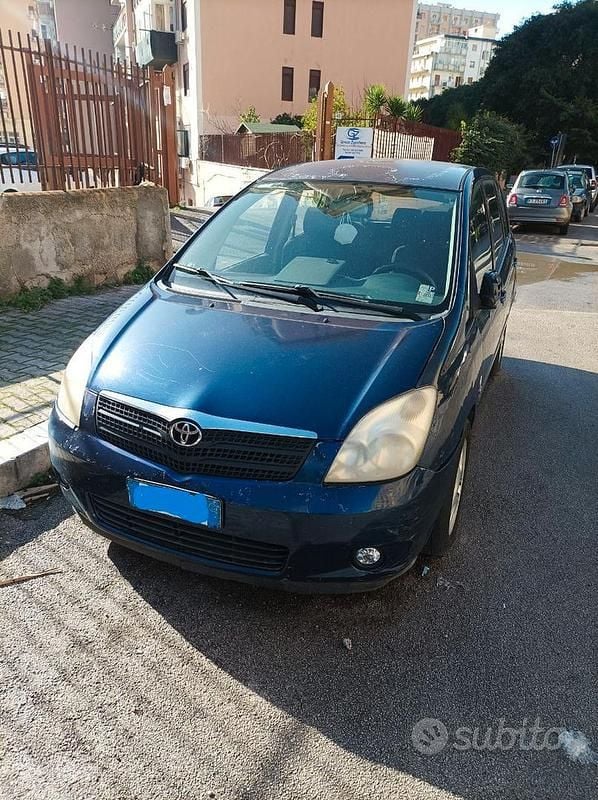 Usata Toyota Corolla 2002 Monovolume