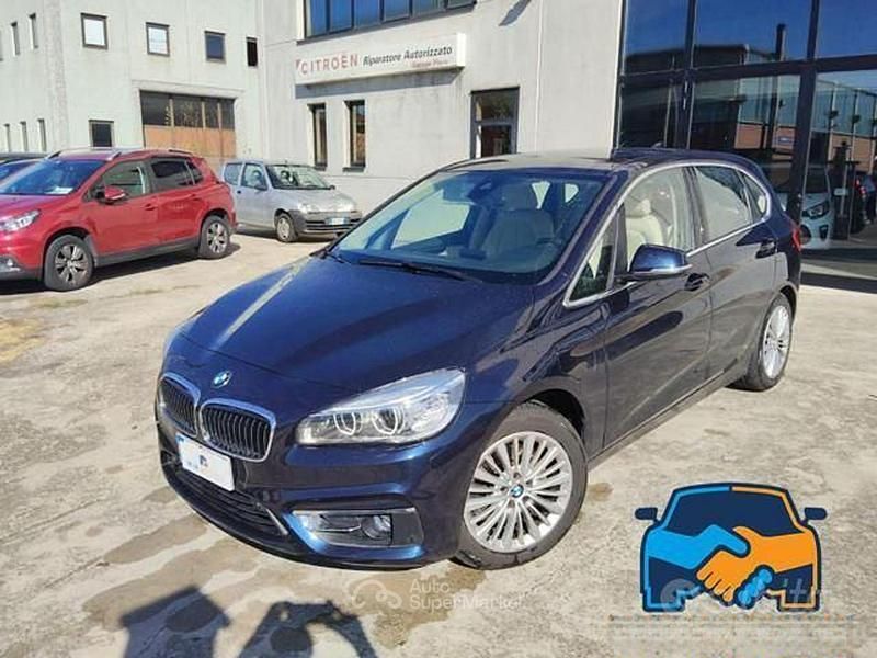 Blu Usata 2017 BMW 225 Active Tourer iPerformance Monovolume | 13.900 € (Buon prezzo) - Immagine 1/4
