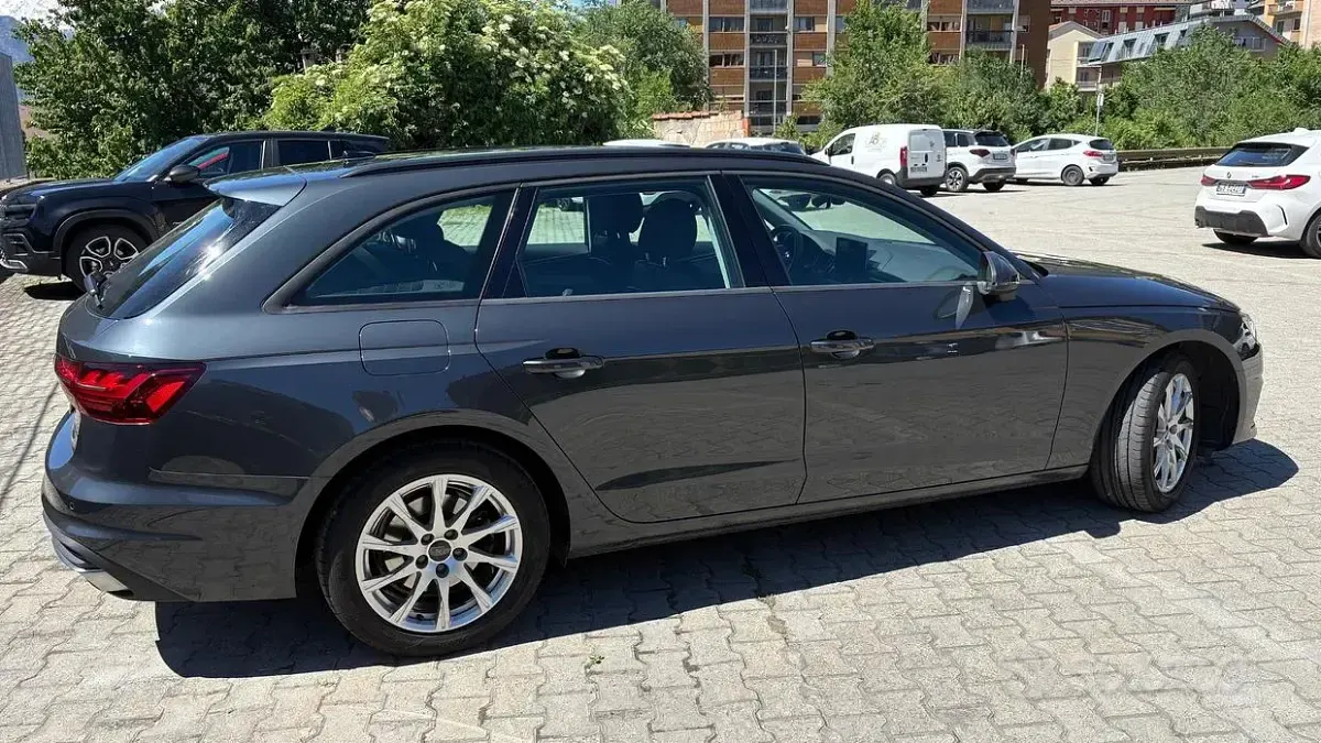 Usata Audi A4 Advanced 204 CV (150 kW) 2021 Grigio Station wagon