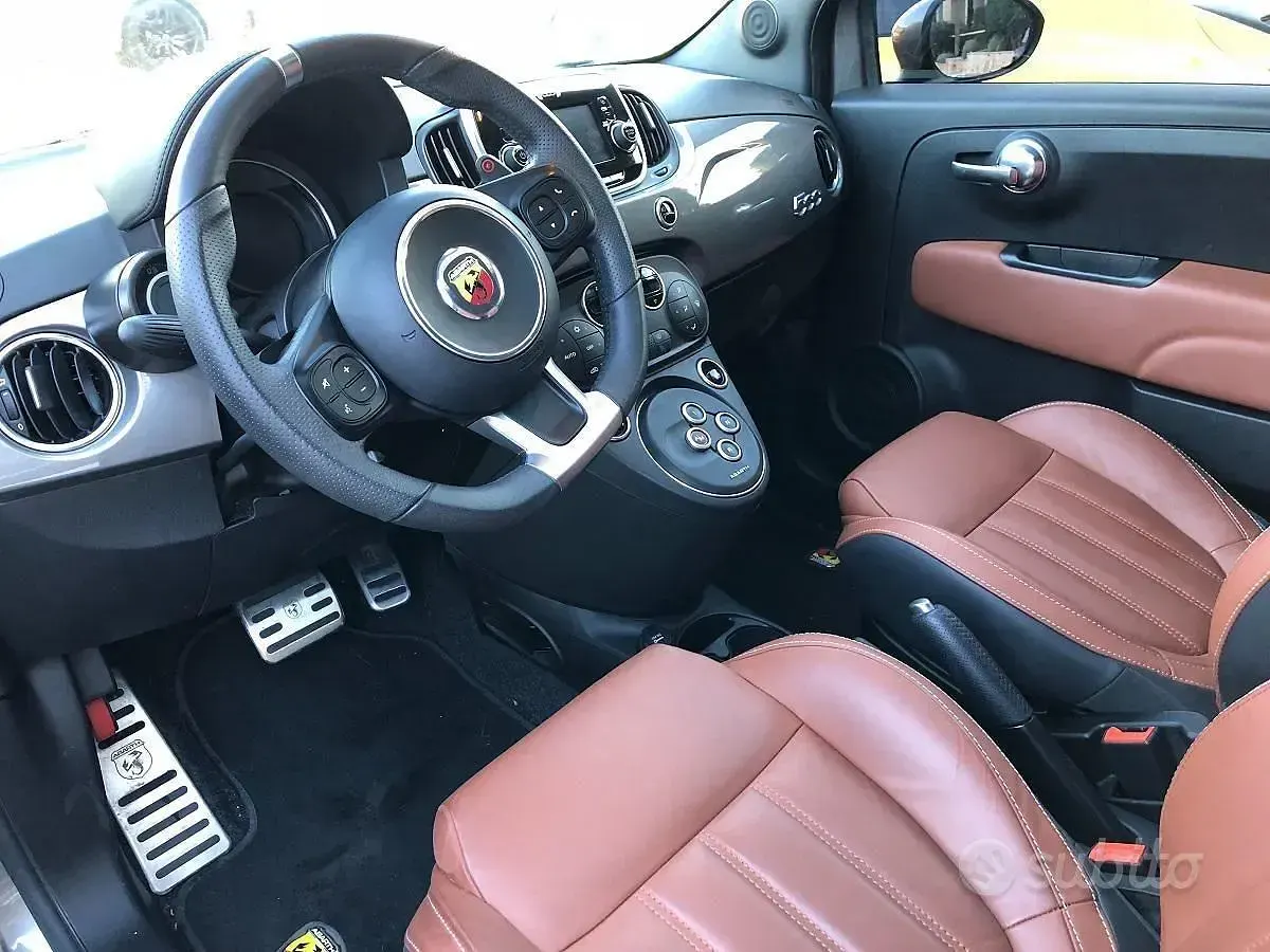 Usata Abarth 500 145 CV (106 kW) 2016 Grigio Berlina
