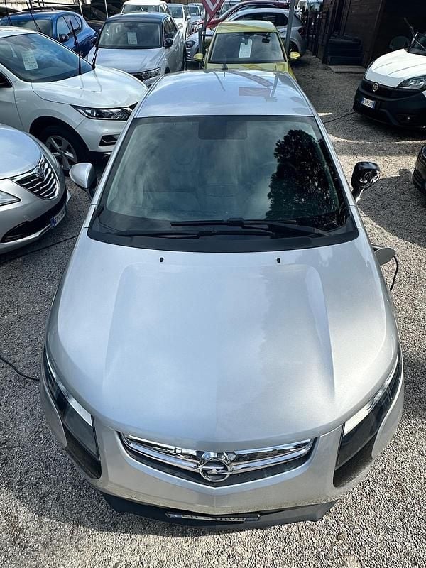 Occasion Opel Ampera 85 PK (62 kW) 2012 Zilver Hatchback