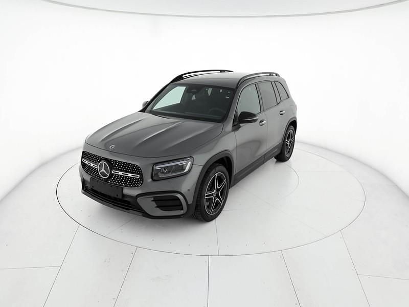 Grigio Nuova 2025 Mercedes GLB180 Advanced Plus SUV | 46.700 € (Buon prezzo) - Immagine 1/4