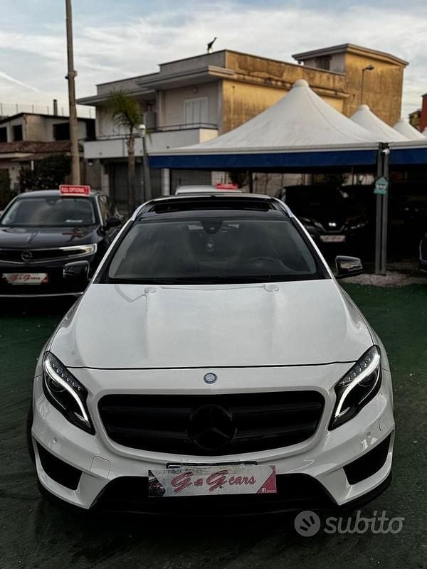 Usata Mercedes GLA200 Premium 136 CV (100 kW) 2016 Bianco SUV