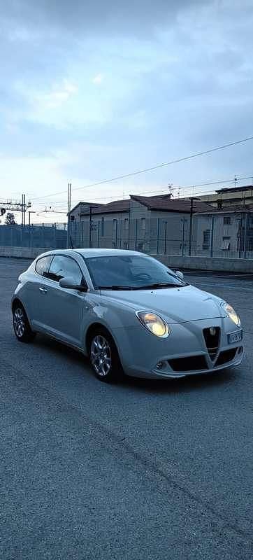 Usata Alfa Romeo MiTo Distinctive 120 CV (88 kW) 2009 Utilitaria