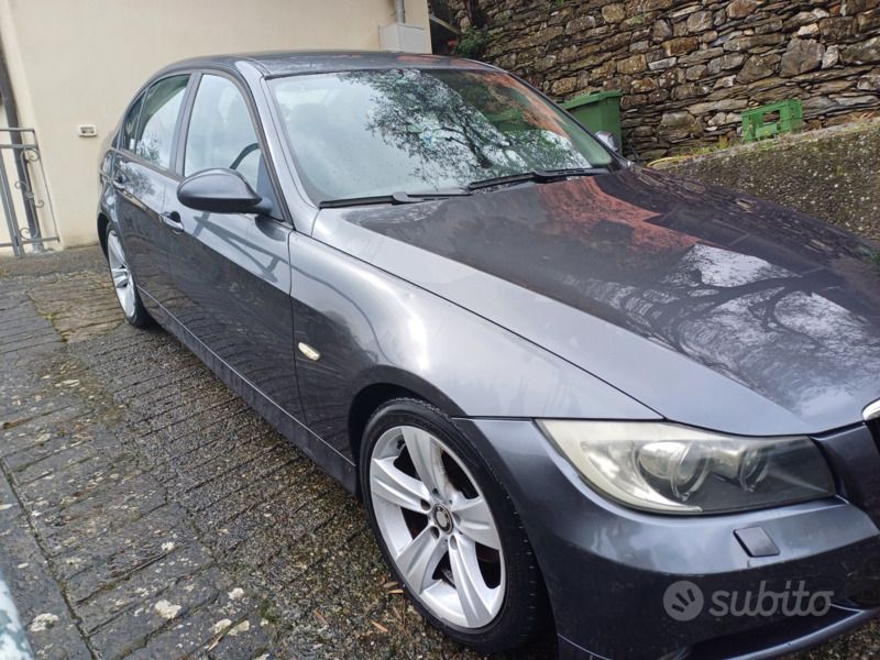 Usata 2007 BMW 320 Tre volumi | 3500 € (Super prezzo) - Immagine 1/4