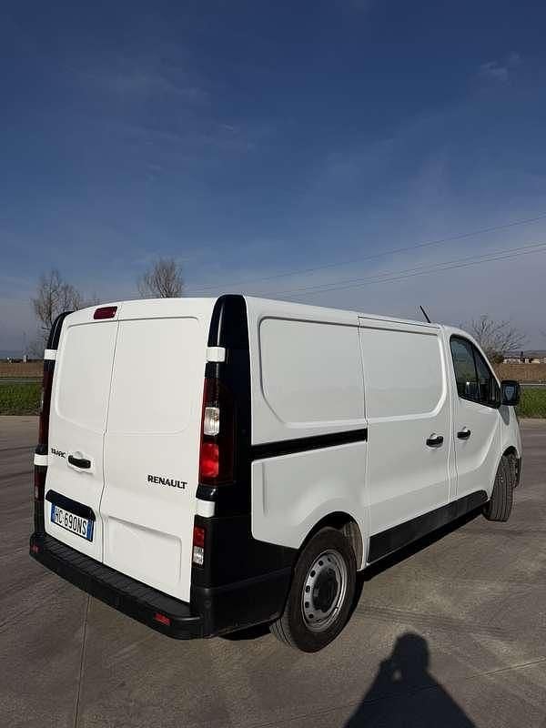Usata Renault Trafic 131 CV (96 kW) 2024