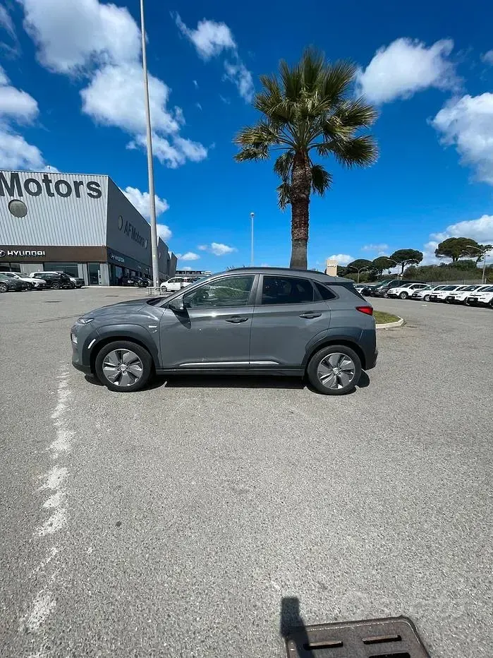 Usata Hyundai Kona XPrime 27 kW (38 CV) 2020 Grigio SUV