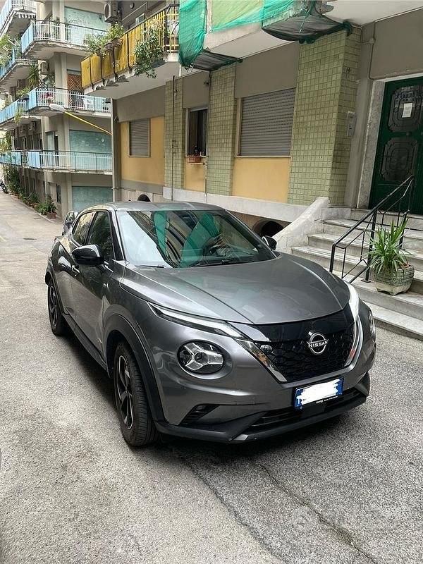 Usata Nissan Juke N-Connecta 94 CV (69 kW) 2023 Grigio SUV