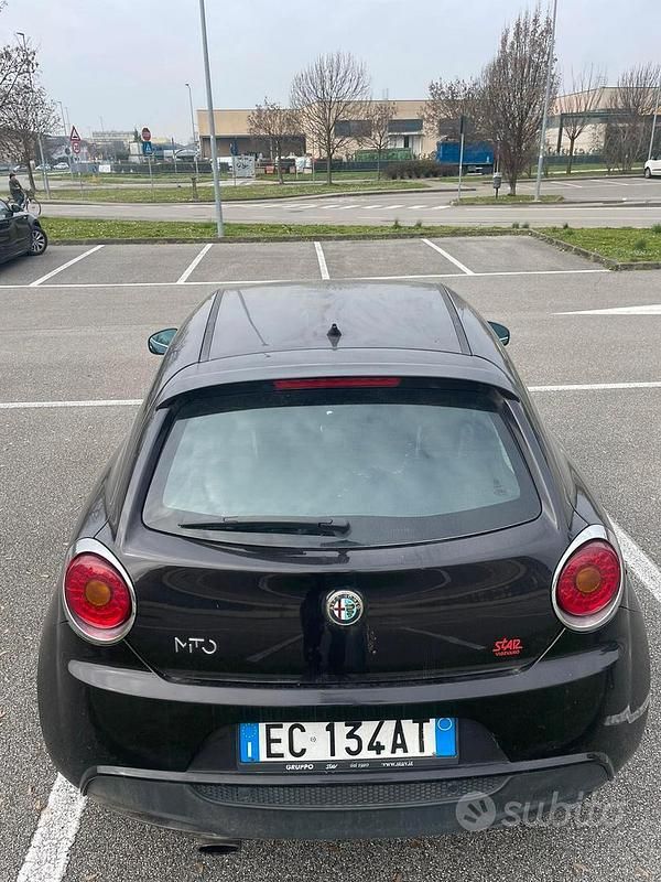 Usata Alfa Romeo MiTo 95 CV (69 kW) 2010 Nero Utilitaria