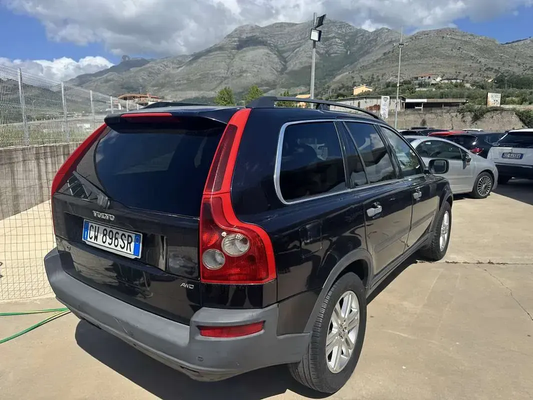 Usata Volvo XC90 Executive 163 CV (119 kW) 2005 SUV