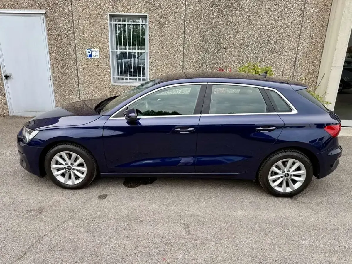 Usata Audi A3 Advanced 150 CV (110 kW) 2021 Blu/azzurro Berlina