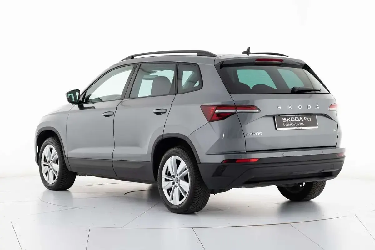 Usata Skoda Karoq Selection 150 CV (110 kW) 2025 Grigio SUV