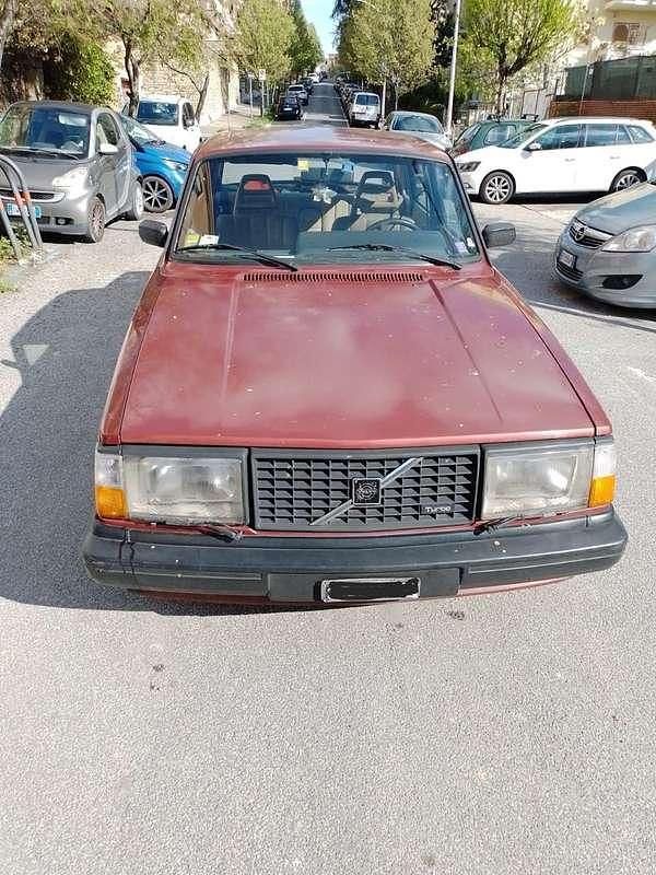 Usata Volvo 244 145 CV (106 kW) 1982 Bronzo Berlina