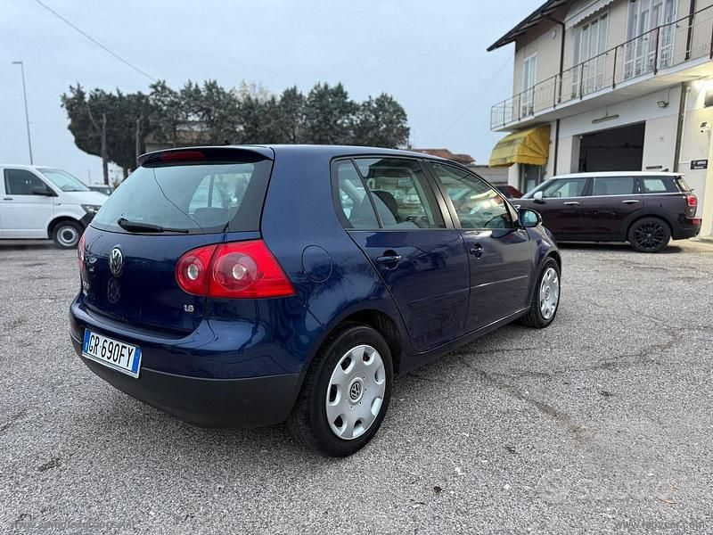 Usata VW Golf V Comfortline 101 CV (74 kW) 2007 Berlina