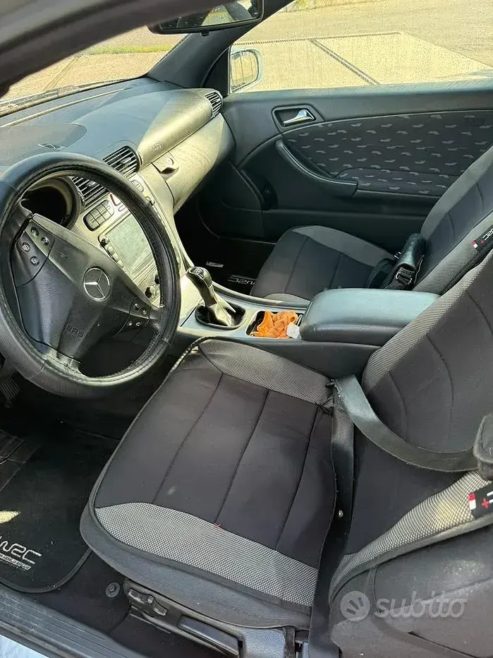 Usata Mercedes C180 143 CV (105 kW) 2003 Grigio Coupé